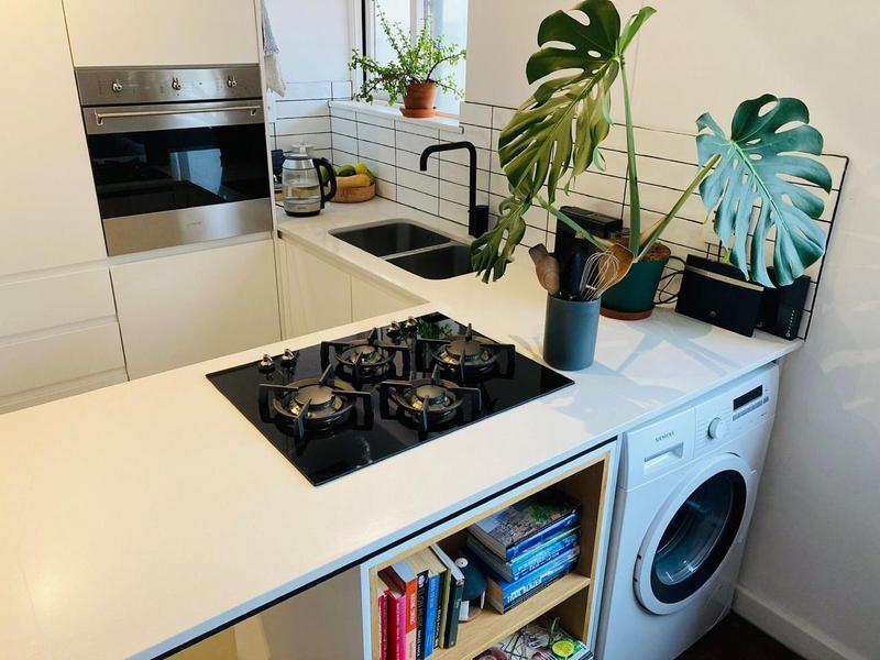 1 Bedroom Property for Sale in Sea Point Western Cape